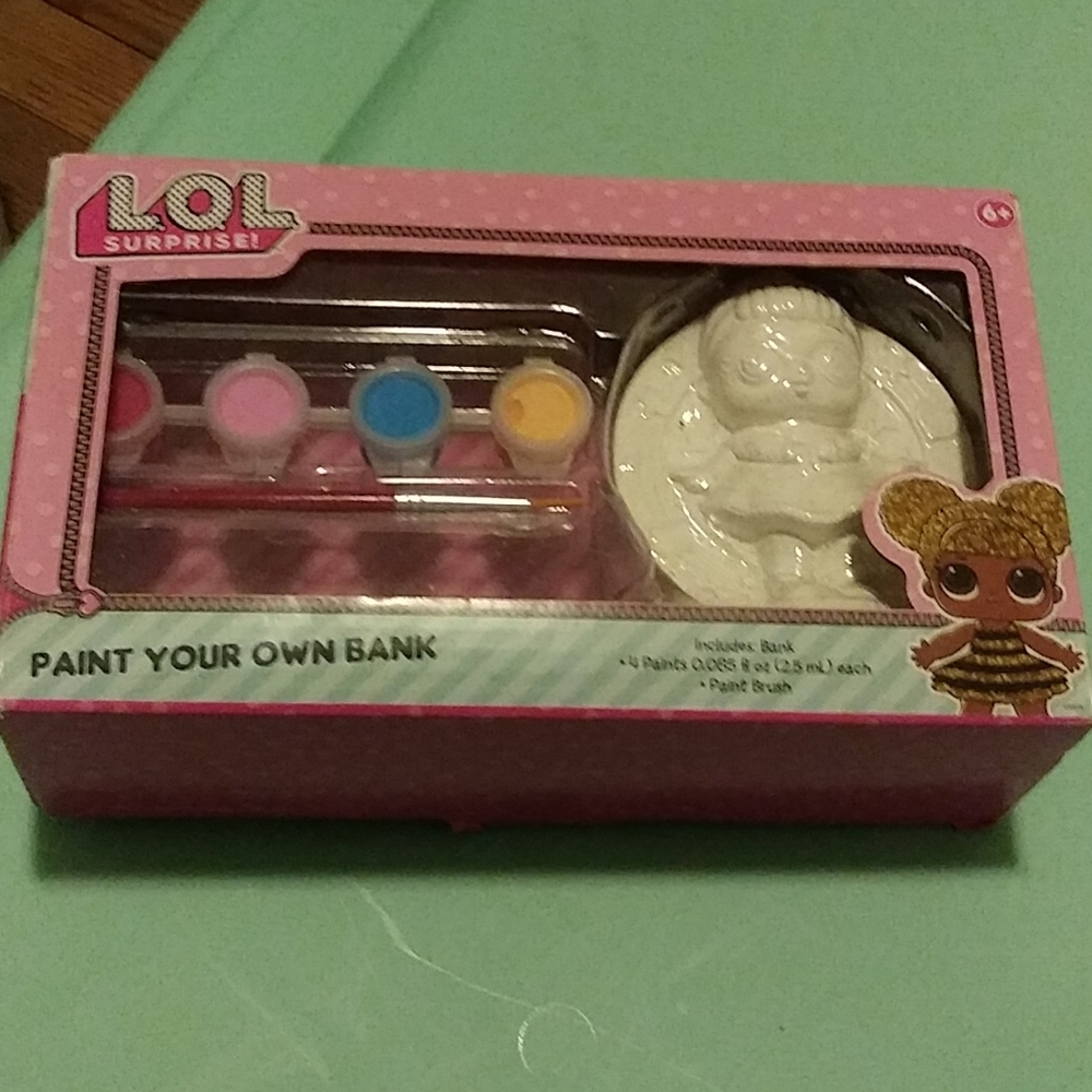 LOL SURPRISE paint your own bank piggy bank